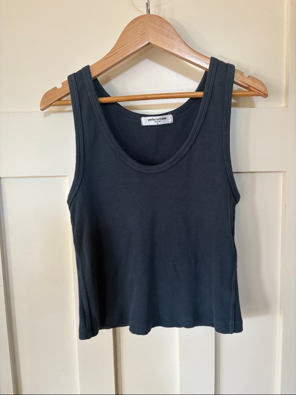 PerfectWhiteTee Navy blondie
rib bra friendly tank